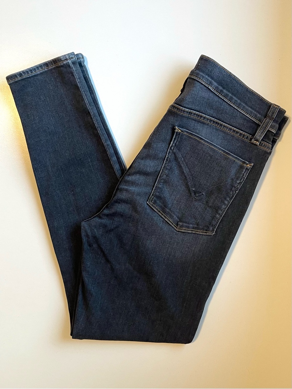 Hudson Los Angeles Barbara Super Skinny Jeans - Dark Rinse - Size 30